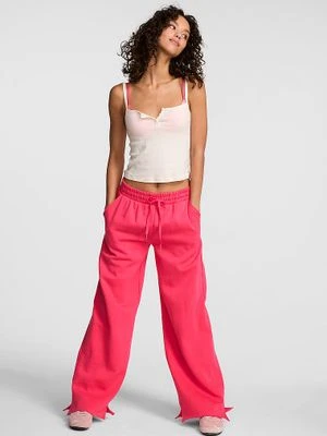 Szerokie spodnie dresowe z rozcięciami przy nogawkach Campus Fleece Victoria's Secret