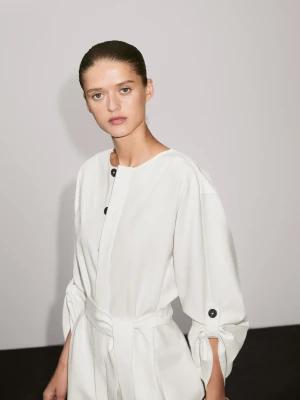 Szmizjerka Z Kontrastowymi Guzikami - Surowy - - Massimo Dutti - Kobieta
