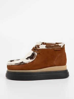 Sznurowane obuwie sportowe Bronx