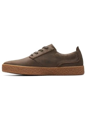 Sznurowane obuwie sportowe Clarks