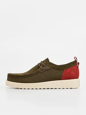 Sznurowane obuwie sportowe Clarks