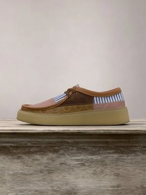 Sznurowane obuwie sportowe Clarks