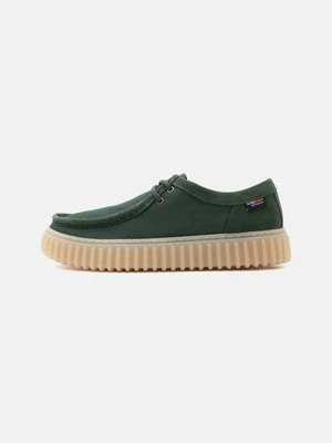 Sznurowane obuwie sportowe Clarks zielony