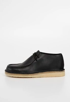 Sznurowane obuwie sportowe Clarks Originals