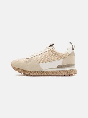 Sznurowane obuwie sportowe Gioseppo