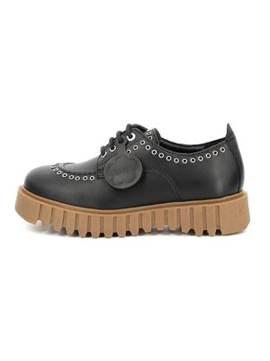 Sznurowane obuwie sportowe Kickers