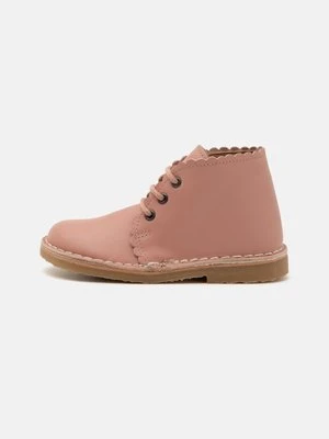 Sznurowane obuwie sportowe Petit Nord Copenhagen