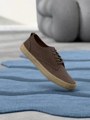 Sznurowane obuwie sportowe YOURTURN By Zalando ciemnobrązowy