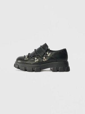 Sznurowane obuwie sportowe YOURTURN By Zalando czarny