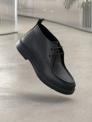 Sznurowane obuwie sportowe Zign