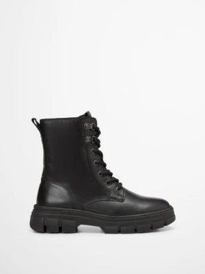 Sznurowany model butów Josy Marc O'Polo