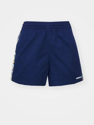 Szorty adidas Originals