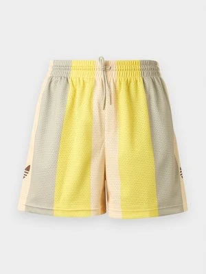 Szorty adidas Originals