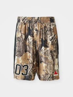 Szorty adidas Originals