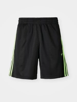 Szorty adidas Originals