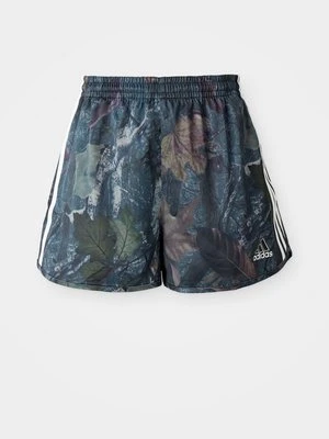 Szorty adidas Originals