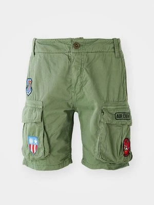 Szorty alpha industries