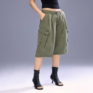 Szorty bermudy z kieszeniami cargo oliwkowe House