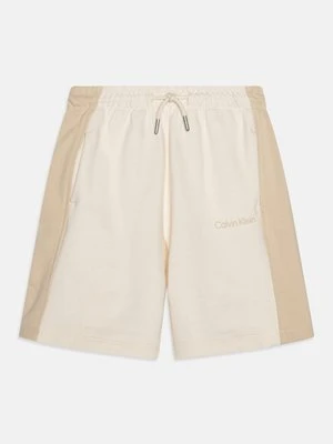 Szorty Calvin Klein Jeans