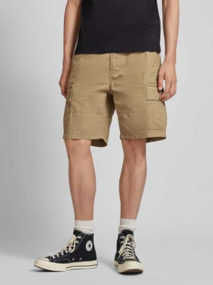 Szorty cargo o kroju regular fit z paskiem Superdry