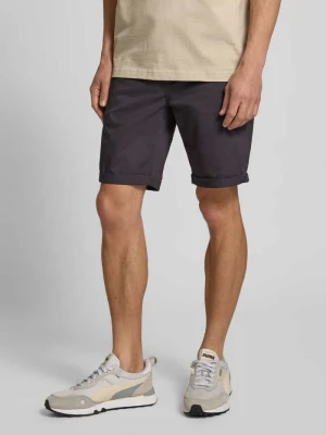 Szorty chinosy o kroju regular fit z paskiem model ‘MIKE’ Redefined Rebel