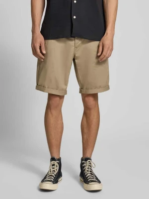 Szorty chinosy o kroju regular fit z paskiem model ‘MIKE’ Redefined Rebel