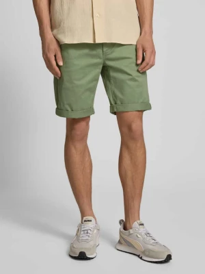 Szorty chinosy o kroju regular fit z paskiem model ‘MIKE’ Redefined Rebel