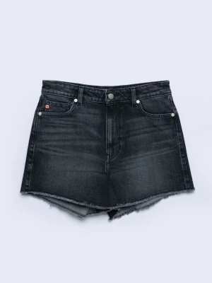 Szorty damskie jeansowe z linii Authentic czarne z przetarciami Authentic Girl 913 BIG STAR