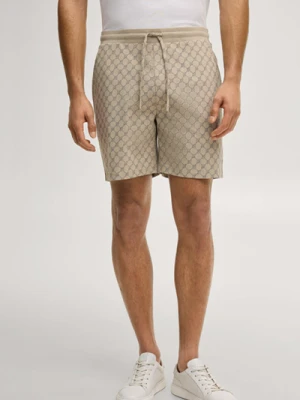 Szorty dresowe w kolorze beżowym z motywem chabrowym Joop