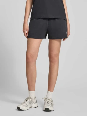Szorty dresowe z wyhaftowanym logo New Balance Czarny