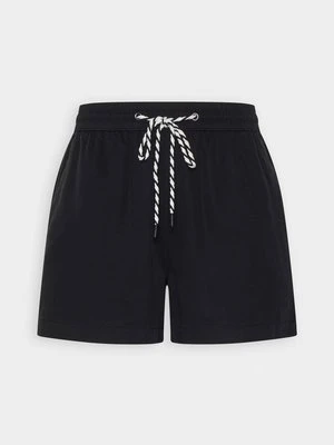 Szorty edc by esprit