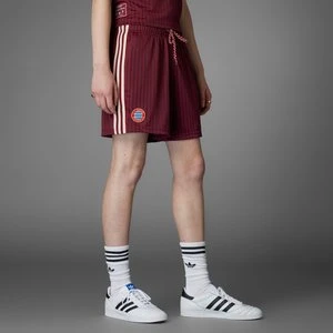 Zdjęcie produktu Szorty FC Bayern Terrace Icons Adidas