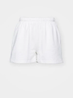 Szorty Gina Tricot