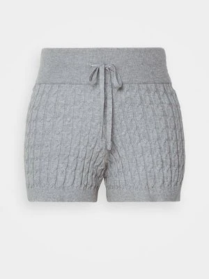 Szorty Gina Tricot
