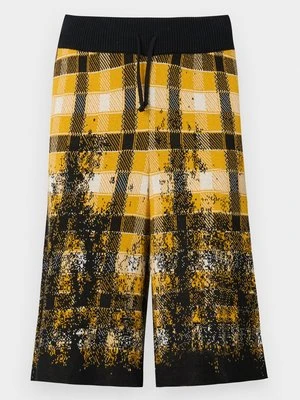 Szorty Henrik Vibskov