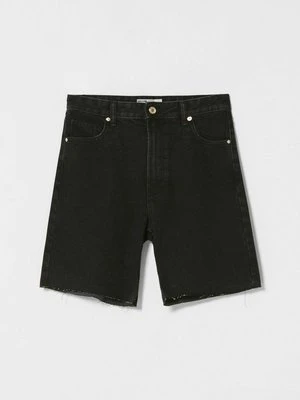 Szorty jeansowe Bershka