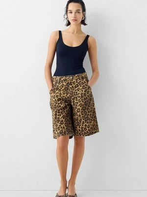Szorty jeansowe Bershka