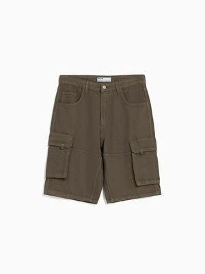 Szorty jeansowe Bershka brązowy