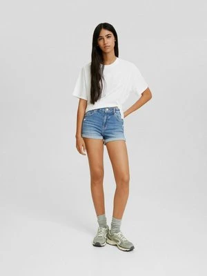 Szorty jeansowe Bershka