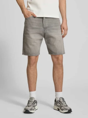Szorty jeansowe o kroju loose fit z wpuszczanymi kieszeniami model 'TONY' jack & jones