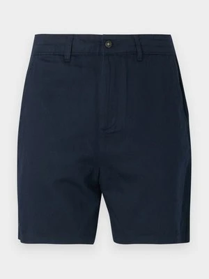 Szorty Lyle & Scott