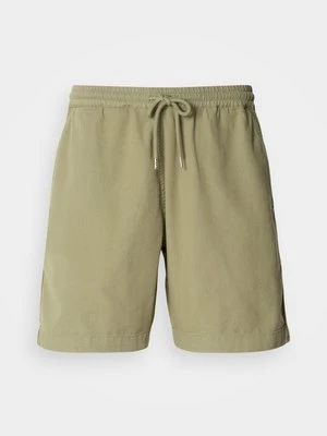 Szorty Mads Nørgaard