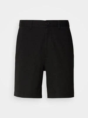 Szorty Mads Nørgaard