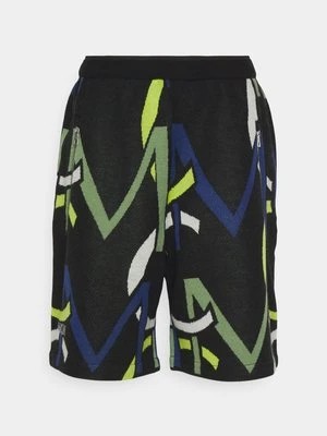Szorty MCM