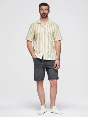 Szorty męskie z gumką w pasie i efektem sprania – szare V3 Ombre Clothing