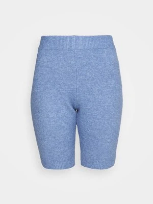Szorty Missguided