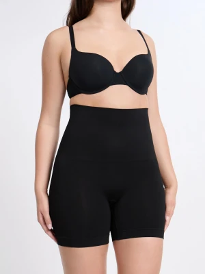 Szorty modelujące z bardzo wysokim stanem - średni stopień modelowania Etam