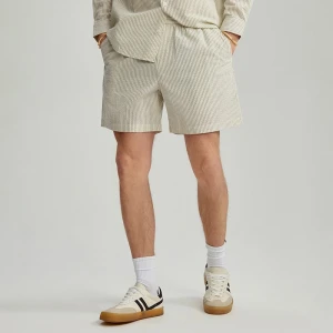 Szorty na gumce w beżowe paski House