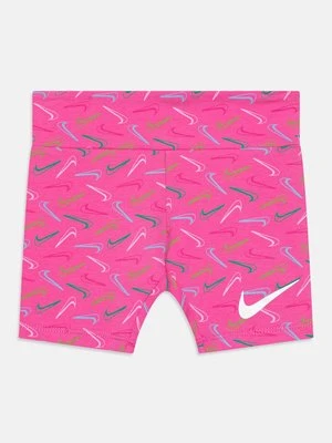Szorty Nike różowy