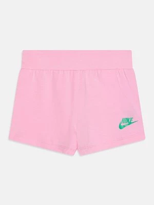 Szorty Nike różowy
